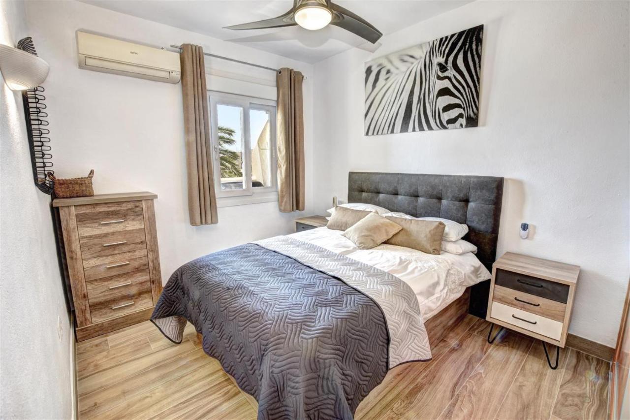 Benal Beach, Luxury Sea & Mountain View Beachside 1 Bedroom Apartment Benalmádena Εξωτερικό φωτογραφία