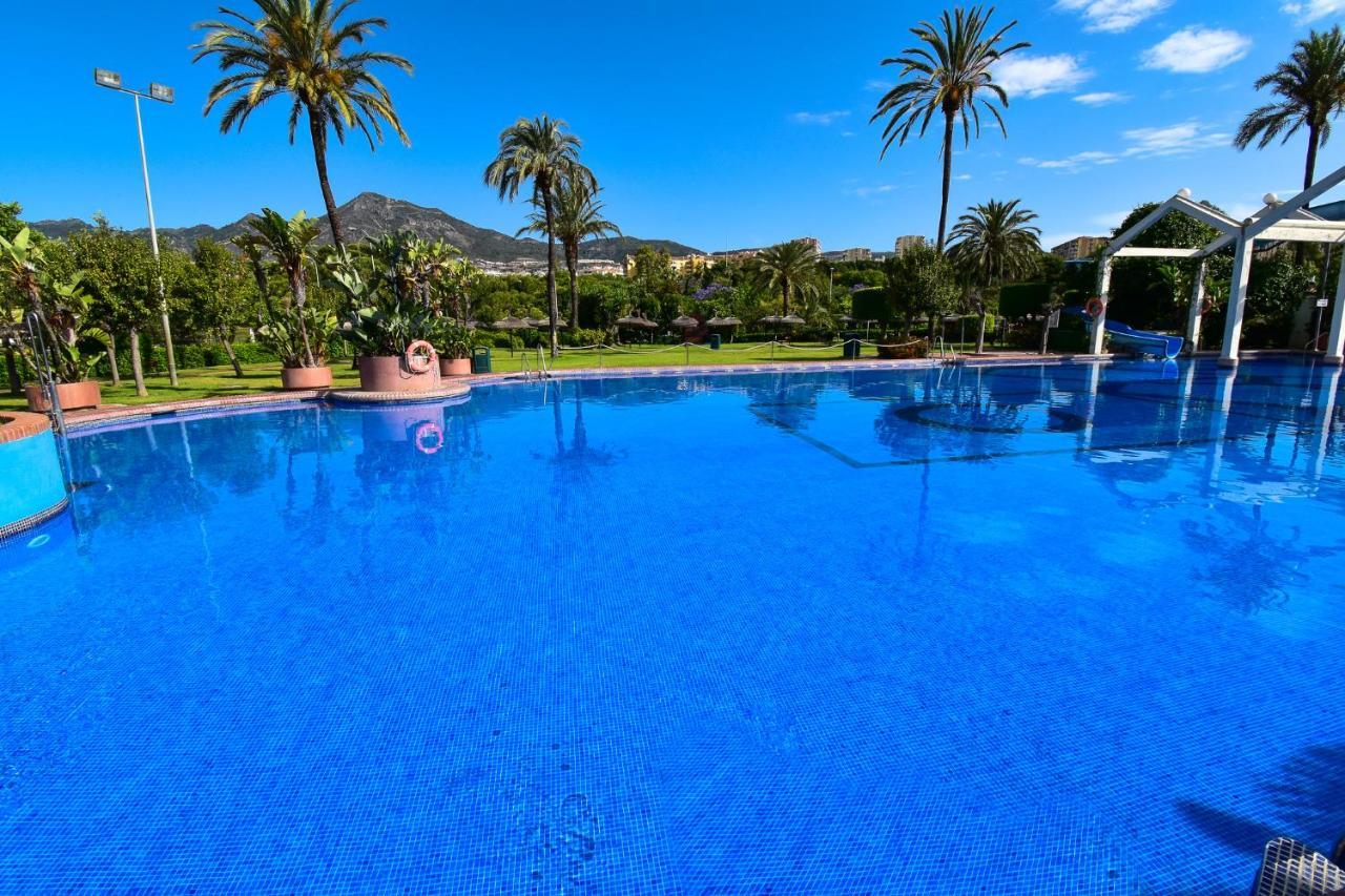 Benal Beach, Luxury Sea & Mountain View Beachside 1 Bedroom Apartment Benalmádena Εξωτερικό φωτογραφία
