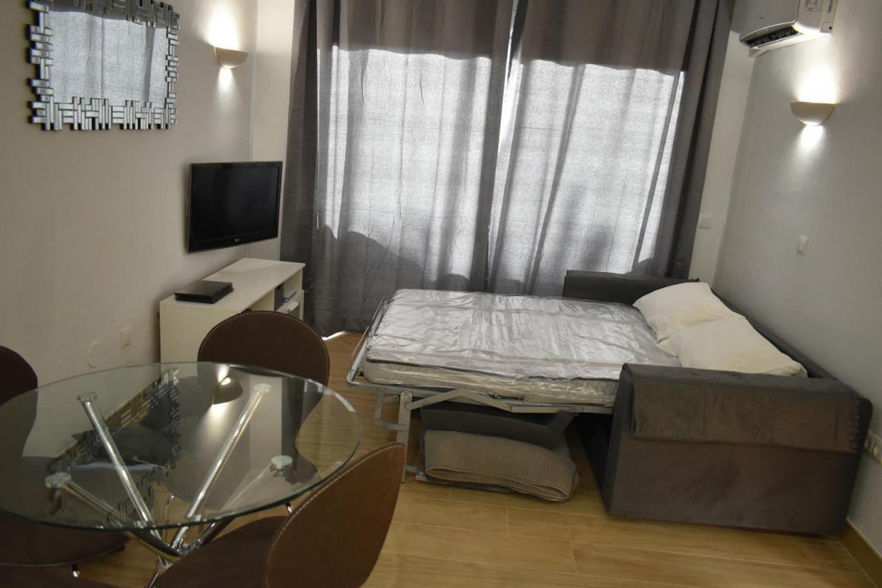 Benal Beach, Luxury Sea & Mountain View Beachside 1 Bedroom Apartment Benalmádena Εξωτερικό φωτογραφία