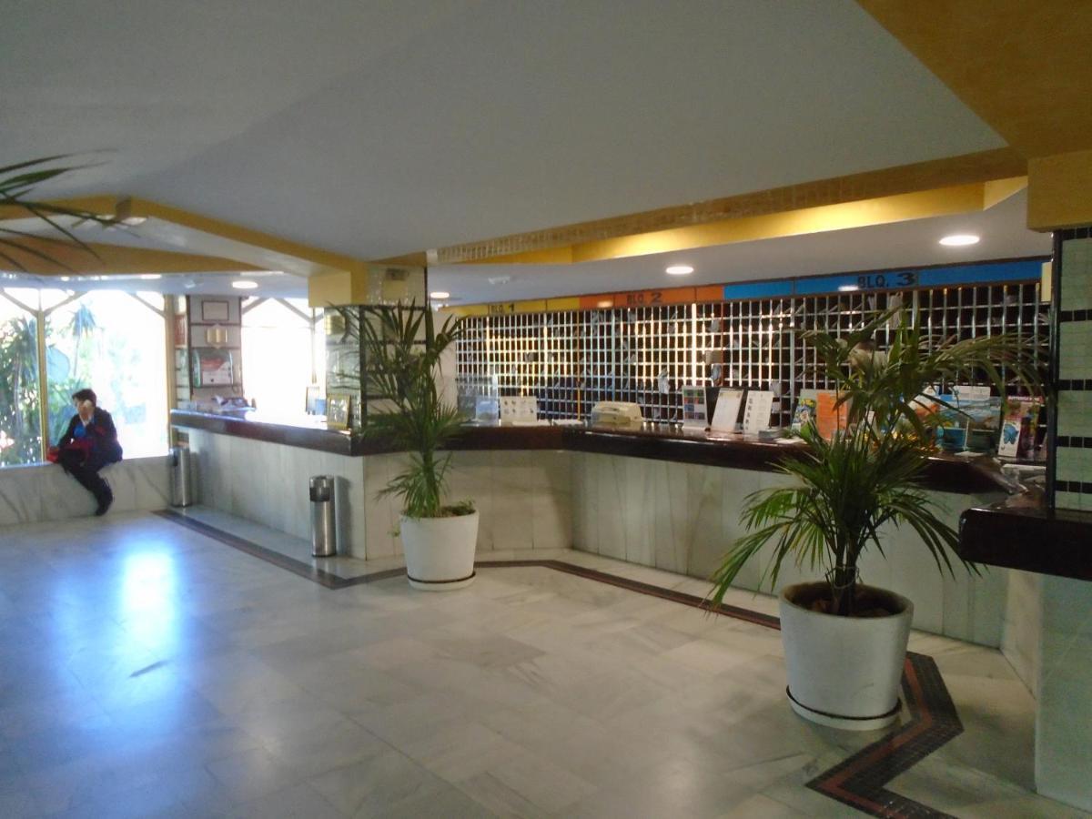 Benal Beach, Luxury Sea & Mountain View Beachside 1 Bedroom Apartment Benalmádena Εξωτερικό φωτογραφία